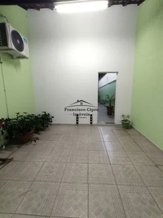Imagem Casa à venda no bairro Vila Municipal - Guaratinguetá/SP