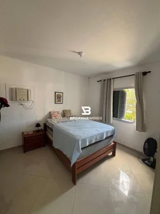 Imagem ENSEADA - UMA QUADRA DO MAR , LOCALIZAÇÃO ESPETACULAR , TOTALMENTE REFORMADO, GARAGEM.