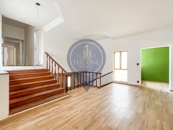 Imagem Casa Comercial à Venda em Perdizes: 12 Salas, 6 Banheiros, 3 Vagas de Garagem e 482m² de Área em São Paulo-SP!