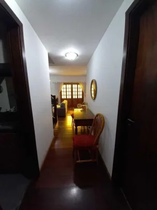 Imagem Casa para Venda em Teresópolis / RJ no bairro Alto