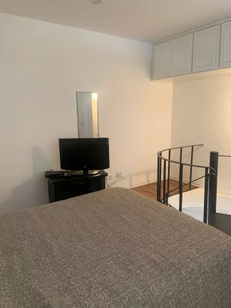 Imagem Duplex para venda possui 42 metros quadrados com 1 quarto em Moema