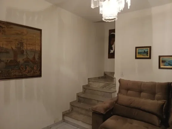 Imagem Sobrado para Venda com 164m², 3 dormitórios, 1 sala e 2 vagas!!!