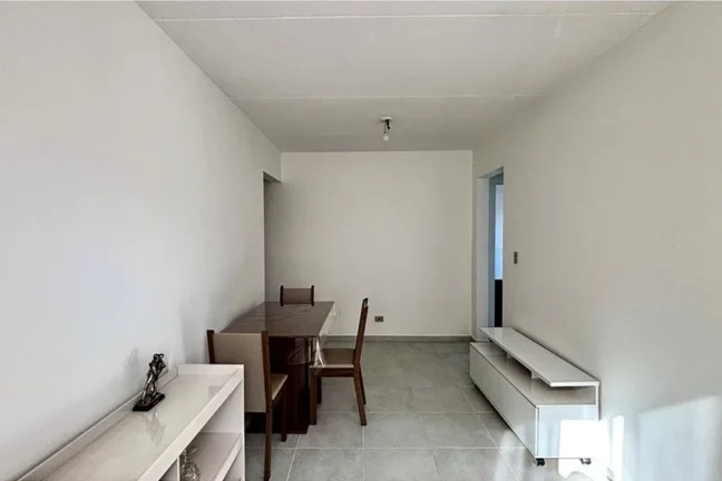 Imagem Apartamento Recém Reformado na Avenida Jerimanduba, Próximo a Estação de Trem do Jaraguá