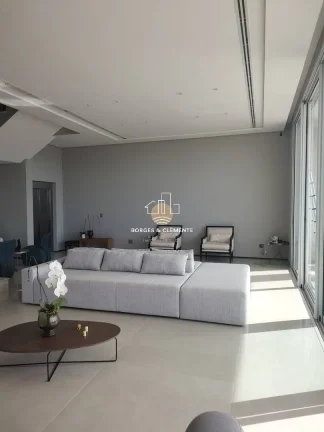 Imagem Residência de Alto Padrão com piscina e Elevador no Equilibrium