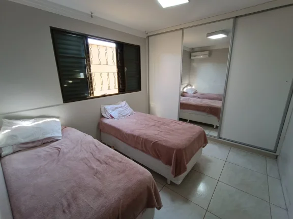 Imagem Linda Casa De 3 Suites Mais Office No Parque Flamboyant Sozinha No Lote