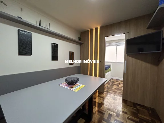 Imagem Apartamento com 2 Dormitórios na Quadra do Mar no Centro Balneário Camboriú-SC