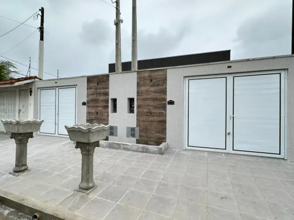Imagem Casa para Venda em Itanhaém, Bopiranga, 2 dormitórios, 1 suíte, 2 banheiros, 2 vagas