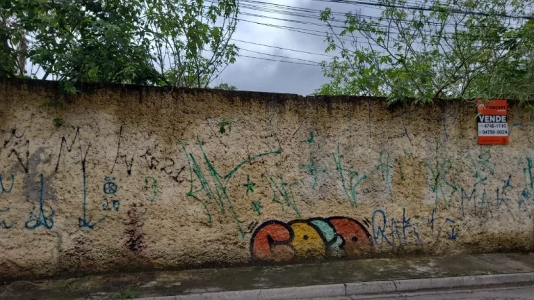 Imagem Terreno à venda, 1820 m² por R$ 750.000,00 - Caxangá - Suzano/SP