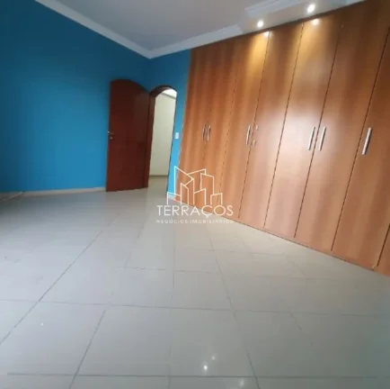 Imagem CASA À VENDA 320M² COM 4 QUARTOS - JARDIM DO LAGO - JUNDIAÍ/SP * ACEITA FINANCIAMENTO *