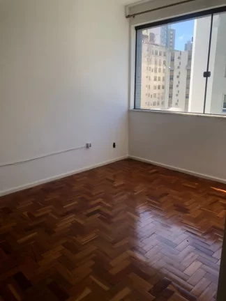 Imagem Apartamento para Venda em Salvador, Barra, 3 dormitórios, 1 suíte, 3 banheiros, 1 vaga