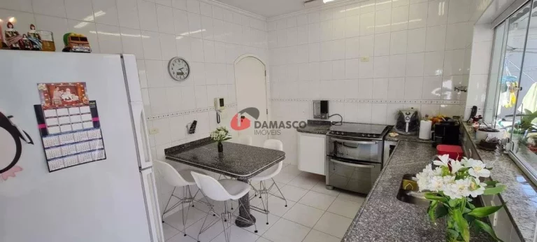 Imagem Casa para venda 3 Quartos, 3 Suítes, 6 Vagas, 326M², Campestre, Santo André - SP