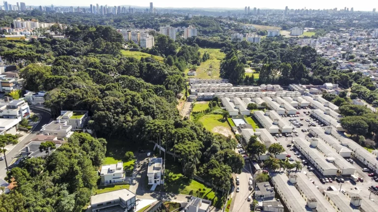 Imagem Terreno condomínio fechado Campo Comprido