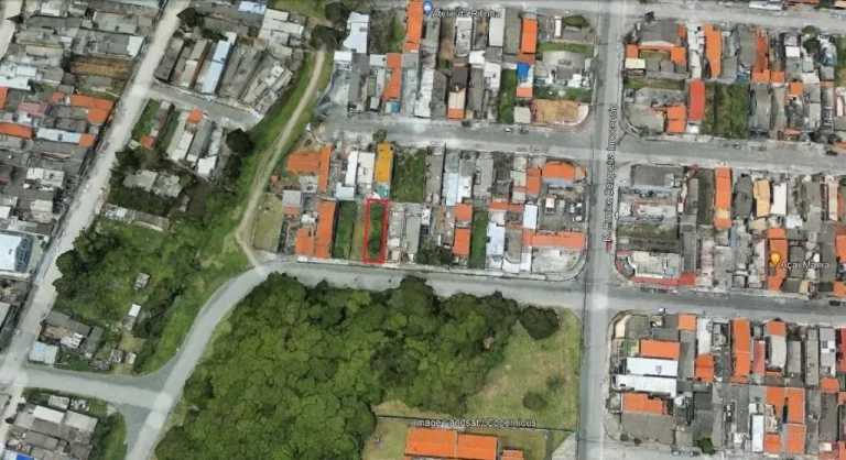 Imagem Terreno à venda, 175 m² por R$ 200.000,00 - Jardim Quaresmeira - Suzano/SP