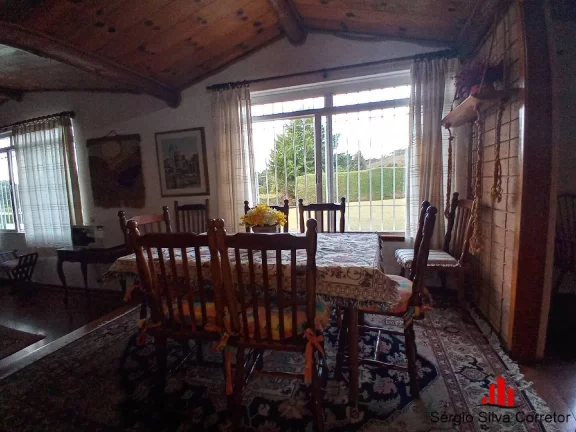 Imagem Casa a venda, em Condomínio de Alto Padrão de Campos do Jordão - SP.