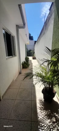 Imagem Casa à Venda no Jaqueline BH: 180m², 2 Quartos, 1 Suíte – R$700mil