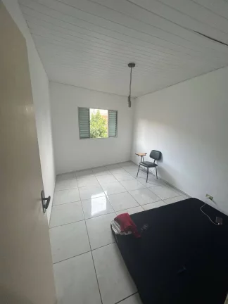 Imagem Casa Frente Locação 3 Dormitórios com 1 Vaga de garagem - Jardim Ipanema