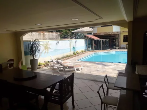 Imagem Casa Duplex para Venda em Rio de Janeiro, Jacarepaguá, 4 dormitórios, 4 suítes, 5 banheiros, 3 vagas