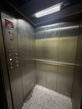 Imagem APARTAMENTO COM 238.34 m² - TUPI - PRAIA GRANDE SP