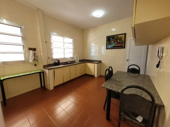 Imagem PITANGUEIRAS - FRENTE TOTAL AO MAR, 209,51 M² ÚTEIS, 01 VAGA DE GARAGEM EM PARQUEAMENTO, EXCELENTE APARTAMENTO, ANDAR ALTO, MARAVILHOSA VISTA