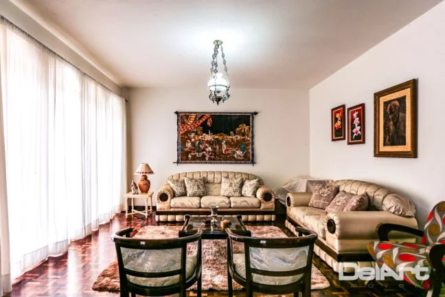 Imagem CASA DE 02 PAVIMENTOS - ÁREA DE 257,70m2 - CENTRO - RIO NEGRO/PR