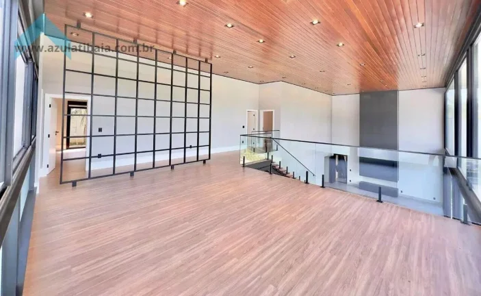 Imagem Descubra o charme de uma casa única em Atibaia-SP