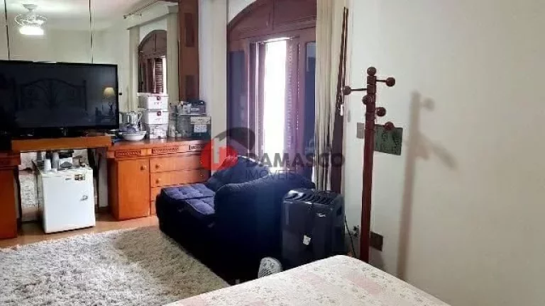 Imagem Sobrado à venda 3 Quartos, 3 Suites, 5 Vagas, 326M², Santa Maria, Santo André - SP
