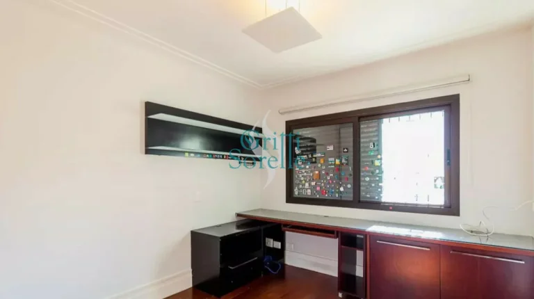 Imagem Apartamento à Venda em Moema - São Paulo/SP.