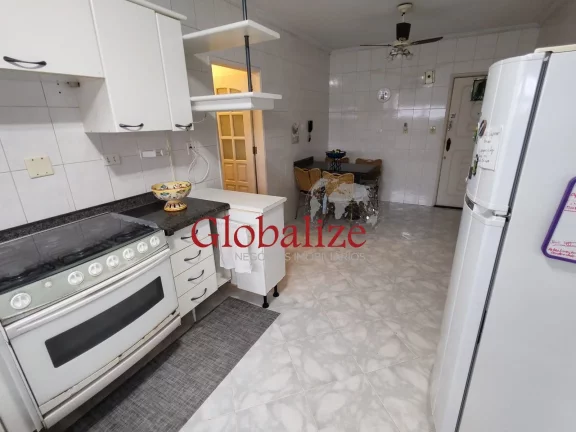 Imagem Lindo apartamento de 3 dormitórios com suíte e dependência de empregada completa no bairro da Ponta da Praia por R$.770.000,00 !