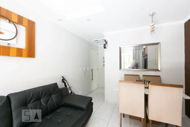 Imagem Oportunidade - Lindo Apartamento Andar Baixo de 2 dormitórios e 1 vaga de garagem próximo a Subprefeitura de Itaquera