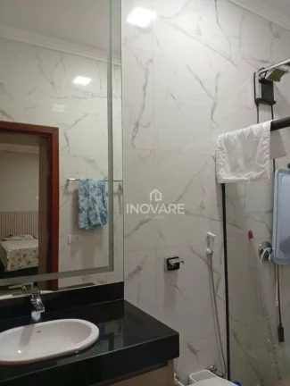 Imagem Casa com 3 dormitórios à venda, 280 m² por R$ 1.500.000,00 - Setor Afonso Pena - Itumbiara/GO