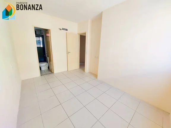 Imagem Apartamento com 03 Quartos e 2 vagas de garagem na Barra do Ceará