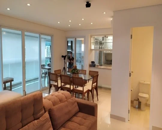 Imagem Lindo apartamento com vista total, sacada gourmet e lazer na Enseada