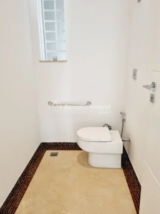 Imagem Sobrado com 3 suítes no Metropolitan Park, Paulínia. 
Estuda permuta.
Conta com ótimo acabamento,...