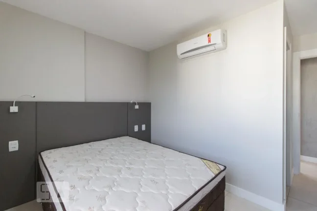 Imagem Apartamento à Venda - Barra da Tijuca, 3 Quartos, 215 m2