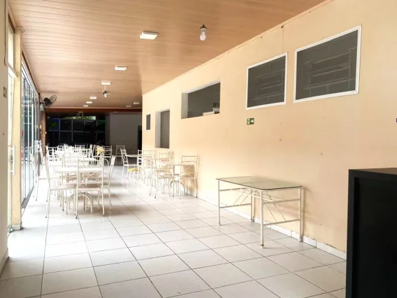 Imagem Salão para festas à venda em Iguape/SP