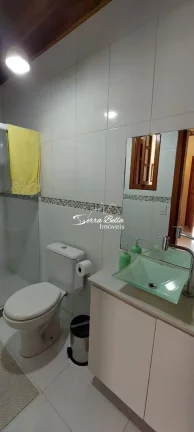 Imagem Casa com 4 dormitórios à venda, 200 m² por R$ 1.350.000,00 - Bom Retiro - Teresópolis/RJ