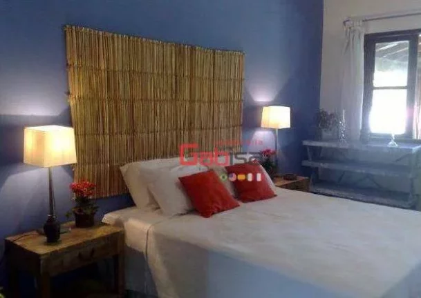 Imagem Pousada com 10 dormitórios à venda, 2500 m² por R$ 6.500.000,00 - Ferradura - Armação dos Búzios/RJ