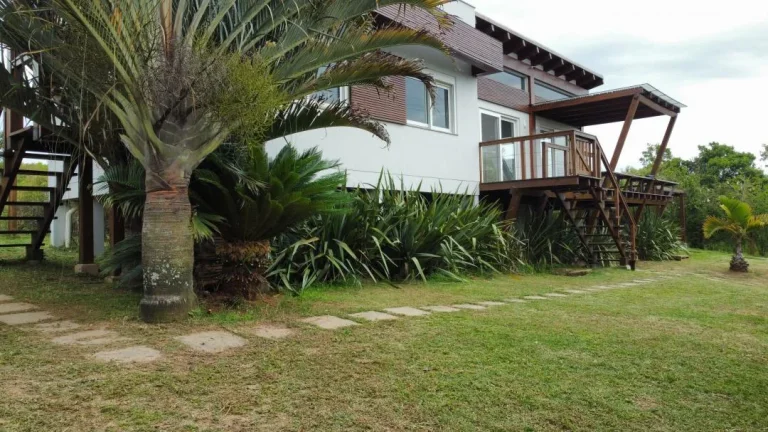 Imagem Casa com 2 Quartos à Venda, 110 m² em Imbituba - Imbituba