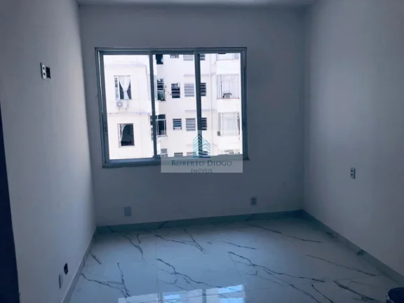 Imagem Imóvel de Luxo em Copacabana: Apartamento de 3 Quartos, 2 Suítes e 1 Vaga de Garagem - Rio de Janeiro-RJ