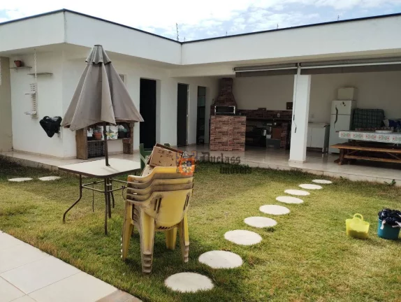 Imagem Casa com 3 dormitórios à venda, 130 m² por R$ 850.000,00 - Jardim Estância Brasil - Atibaia/SP