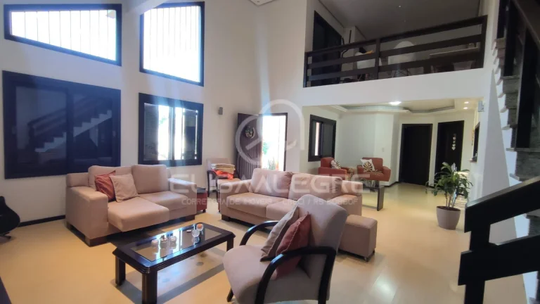 Imagem Casa Alto Padrão no Centro, em Nova Santa Rita
