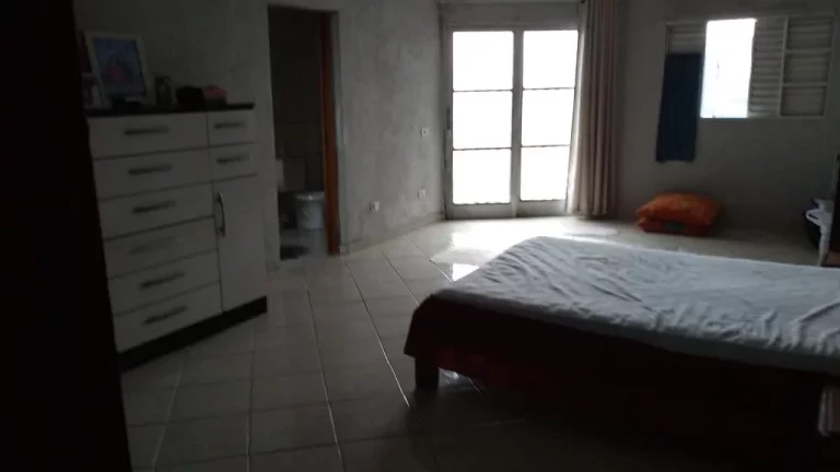 Imagem Sobrado com 3 dormitórios à venda, 299 m² por R$ 420.000,00 - Vila Urupês - Suzano/SP