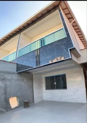 Imagem Sobrado com 3 dormitórios à venda, 130 m² por R$ 850.000,00 - Ocian - Praia Grande/SP