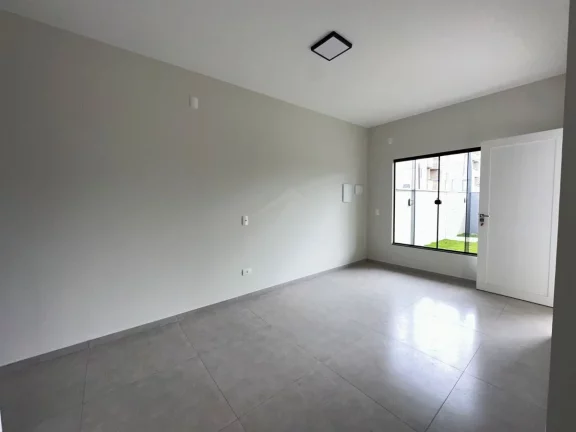 Imagem CASA, 1 SUÍTE + 2 QUARTOS, CENTRO