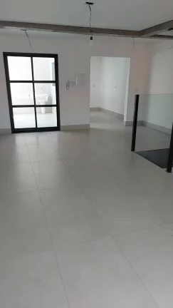 Imagem Sobrado de Alto Padrão 170 m² 3 Dormitórios 5 Vagas de Garagens