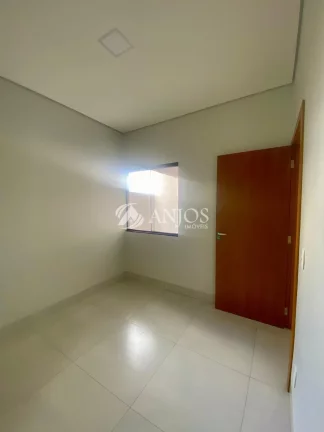 Imagem CASA A VENDA COM 02 QUARTOS NO SONHALTO VIDEIRA, SINOP - MT.