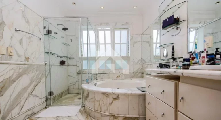 Imagem Casa de Condomínio em Alphaville Residencial Plus - Barueri