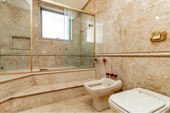 Imagem Apartamento à venda em Porto Alegre, Rio Branco, com 3 quartos, 329,89m2