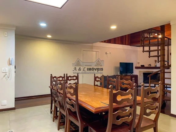 Imagem Cobertura Duplex em Capivari, 2 suítes, mezanino com lazer interno
