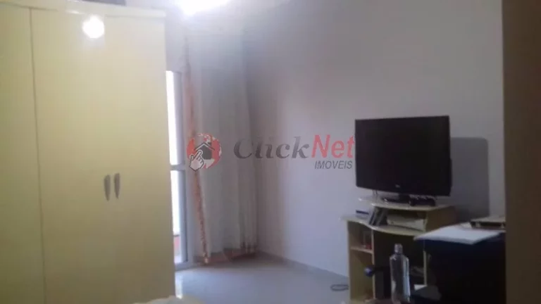 Imagem Sobrado com 3 suítes e 3 vagas para Venda no bairro Vila Clarice em Santo André